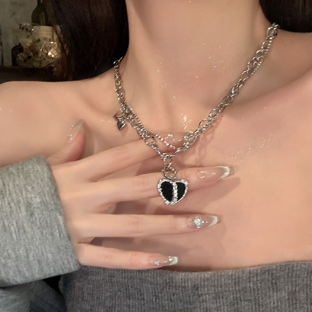 Niche Full Diamond Black Heart Pendant
